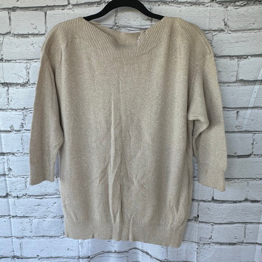 Preowned Chico's Size 2 Oatmeal Boat Neck Relaxed Fit 3/4 Sleeve Sweater Flawed
